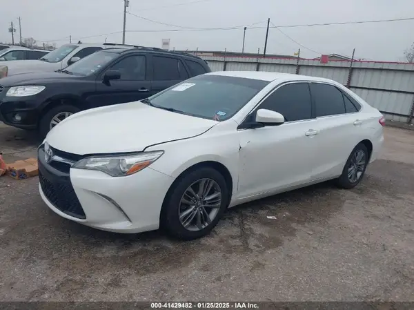 4T1BF1FK8HU277730 2017 TOYOTA CAMRY - Image 2