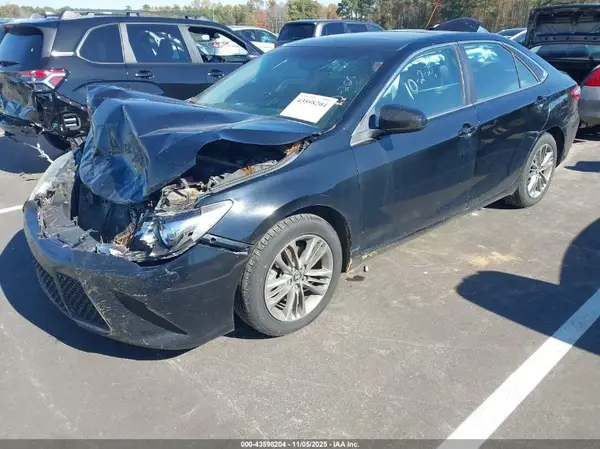 4T1BF1FK8HU283253 2017 TOYOTA CAMRY - Image 2