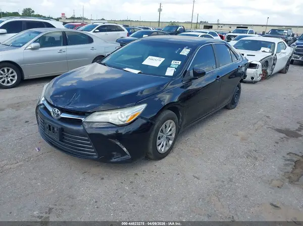 4T1BF1FK8HU286329 2017 TOYOTA CAMRY - Image 2