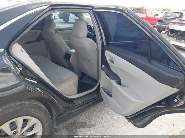 4T1BF1FK8HU286329 2017 TOYOTA CAMRY - Image 8