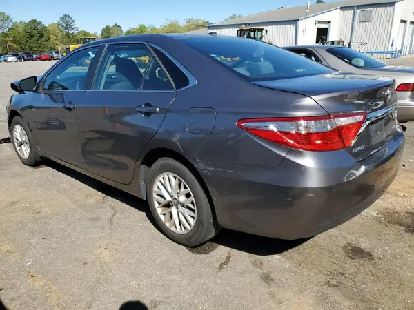 4T1BF1FK8HU287190 2017 TOYOTA CAMRY - Image 2