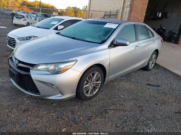 4T1BF1FK8HU287903 2017 TOYOTA CAMRY - Image 2