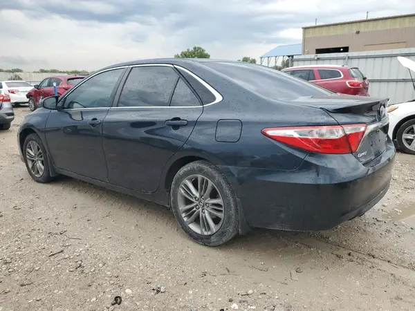 4T1BF1FK8HU295189 2017 TOYOTA CAMRY - Image 2