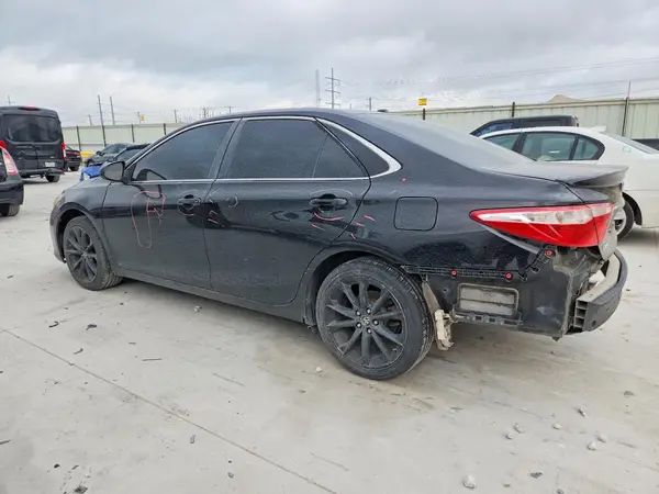 4T1BF1FK8HU296391 2017 TOYOTA CAMRY - Image 2