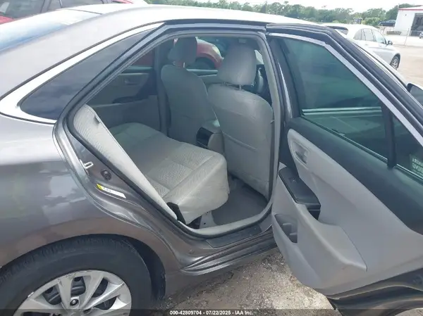 4T1BF1FK8HU297332 2017 TOYOTA CAMRY - Image 8