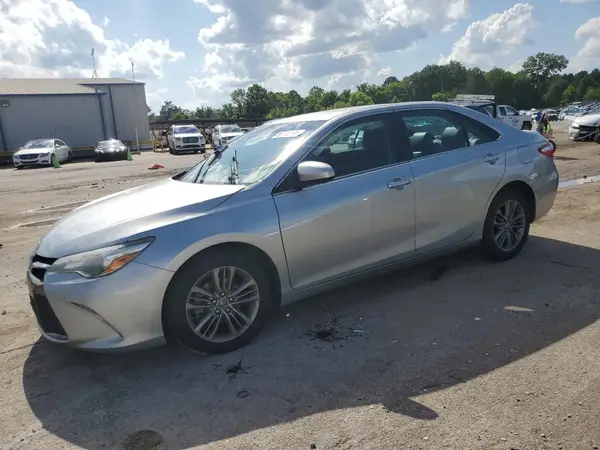 4T1BF1FK8HU299730 2017 TOYOTA CAMRY - Image 1