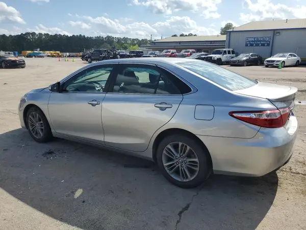 4T1BF1FK8HU299730 2017 TOYOTA CAMRY - Image 2