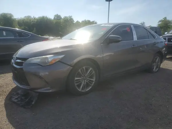 4T1BF1FK8HU301993 2017 TOYOTA CAMRY - Image 1