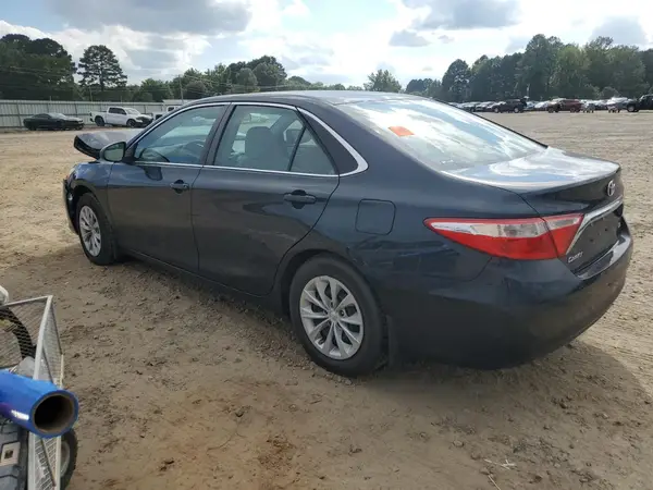 4T1BF1FK8HU303145 2017 TOYOTA CAMRY - Image 2