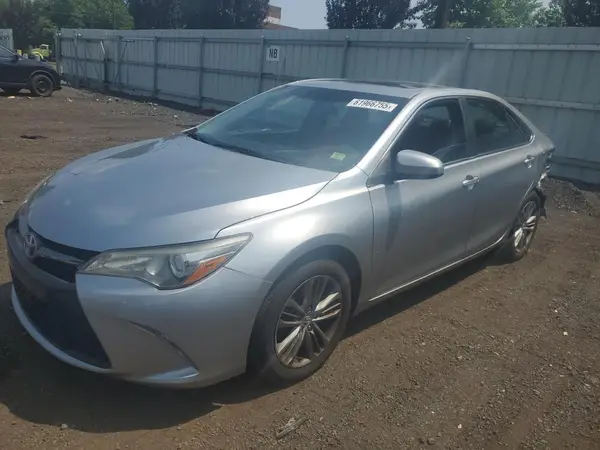 4T1BF1FK8HU306496 2017 TOYOTA CAMRY - Image 1