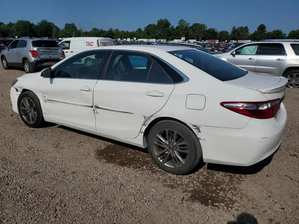 4T1BF1FK8HU309091 2017 TOYOTA CAMRY - Image 2