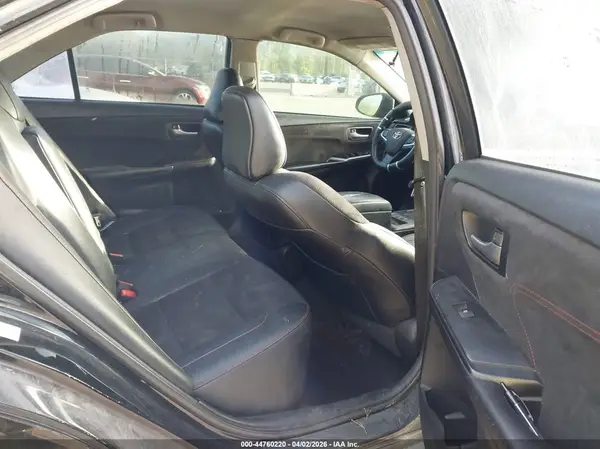4T1BF1FK8HU310063 2017 TOYOTA CAMRY - Image 8