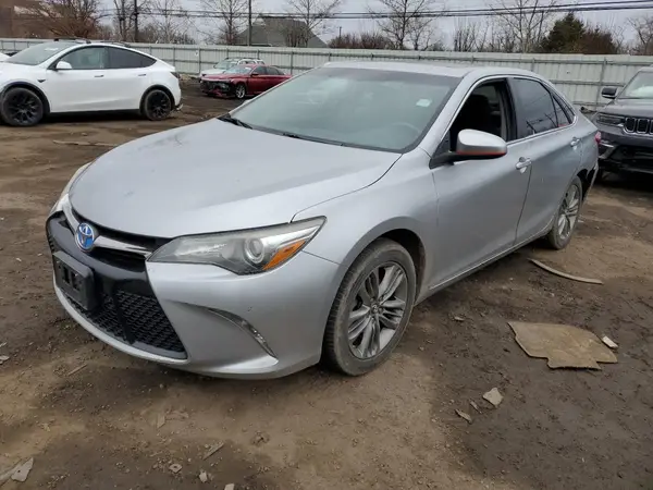 4T1BF1FK8HU312069 2017 TOYOTA CAMRY - Image 1