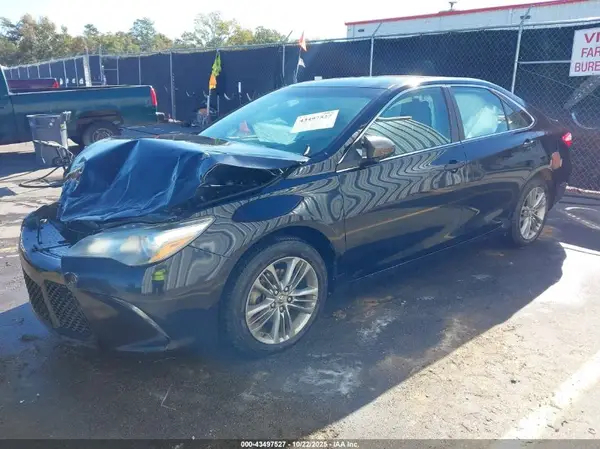 4T1BF1FK8HU312847 2017 TOYOTA CAMRY - Image 2