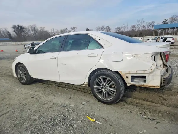 4T1BF1FK8HU314632 2017 TOYOTA CAMRY - Image 2
