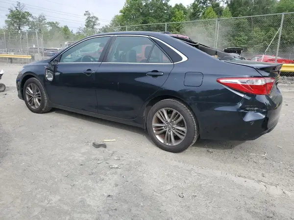 4T1BF1FK8HU315263 2017 TOYOTA CAMRY - Image 2