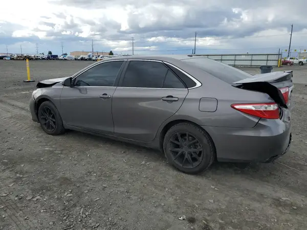 4T1BF1FK8HU316834 2017 TOYOTA CAMRY - Image 2