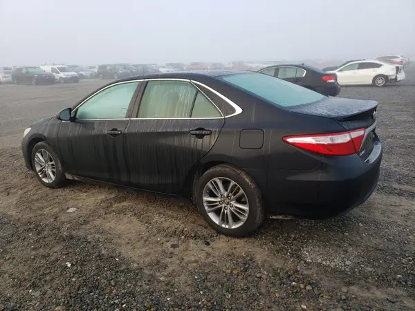 4T1BF1FK8HU318762 2017 TOYOTA CAMRY - Image 2