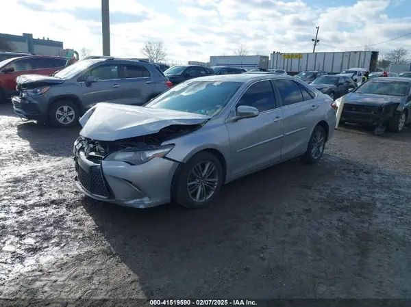4T1BF1FK8HU319751 2017 TOYOTA CAMRY - Image 2