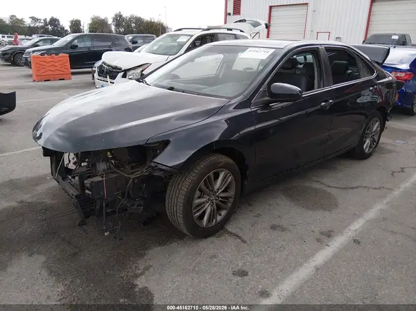 4T1BF1FK8HU320771 2017 TOYOTA CAMRY - Image 2