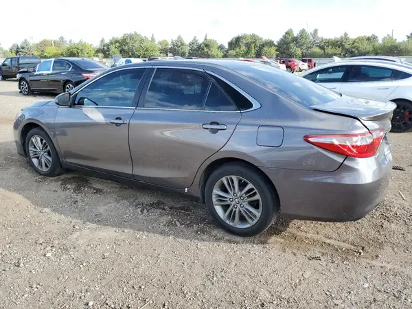 4T1BF1FK8HU324724 2017 TOYOTA CAMRY - Image 2