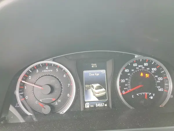4T1BF1FK8HU327400 2017 TOYOTA CAMRY - Image 8