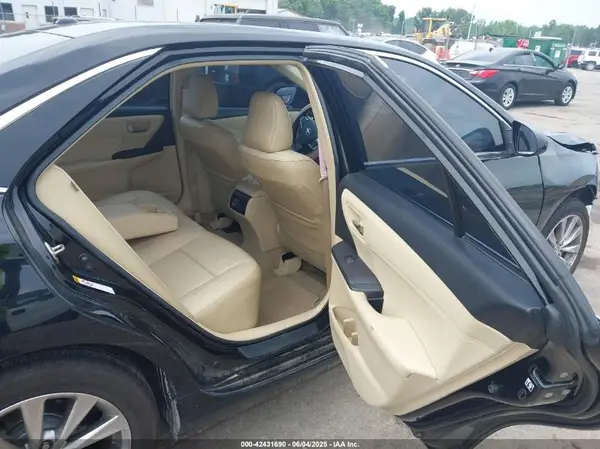 4T1BF1FK8HU327459 2017 TOYOTA CAMRY - Image 8