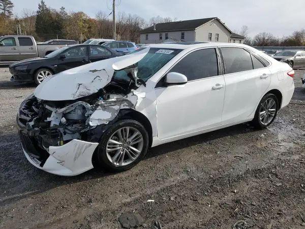 4T1BF1FK8HU327722 2017 TOYOTA CAMRY - Image 1