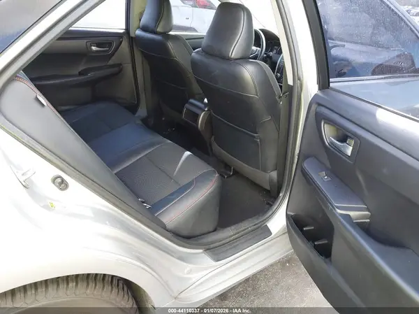 4T1BF1FK8HU329650 2017 TOYOTA CAMRY - Image 8