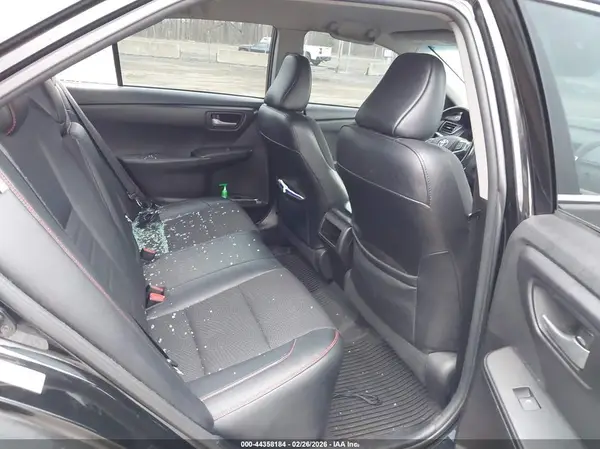 4T1BF1FK8HU330300 2017 TOYOTA CAMRY - Image 8