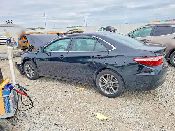 4T1BF1FK8HU338526 2017 TOYOTA CAMRY - Image 2
