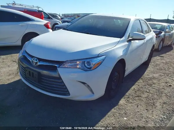 4T1BF1FK8HU339773 2017 TOYOTA CAMRY - Image 2