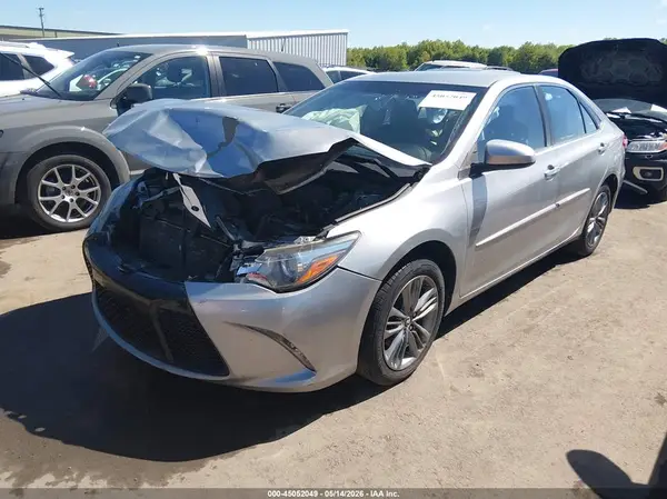 4T1BF1FK8HU340244 2017 TOYOTA CAMRY - Image 2