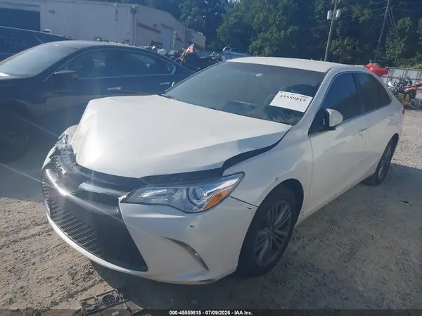 4T1BF1FK8HU341460 2017 TOYOTA CAMRY - Image 2