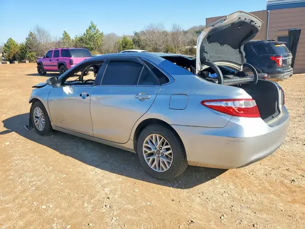 4T1BF1FK8HU341488 2017 TOYOTA CAMRY - Image 2