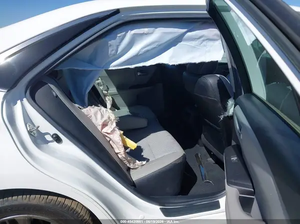 4T1BF1FK8HU341989 2017 TOYOTA CAMRY - Image 8