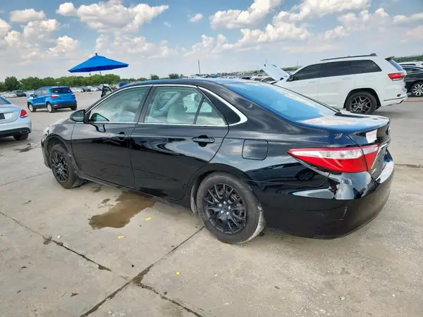 4T1BF1FK8HU342642 2017 TOYOTA CAMRY - Image 2