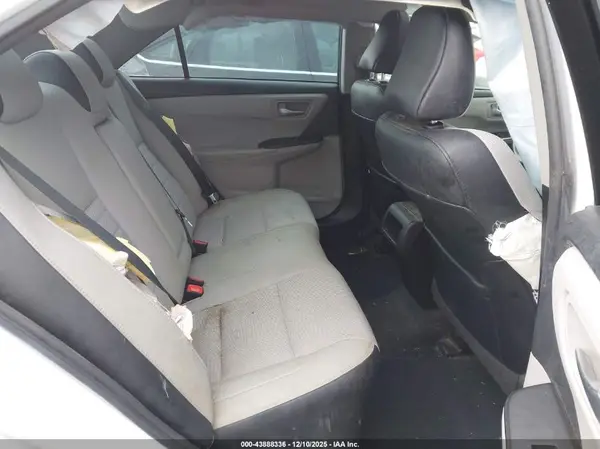 4T1BF1FK8HU343757 2017 TOYOTA CAMRY - Image 8