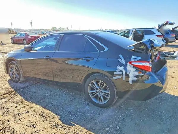 4T1BF1FK8HU347775 2017 TOYOTA CAMRY - Image 2