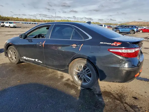 4T1BF1FK8HU352863 2017 TOYOTA CAMRY - Image 2