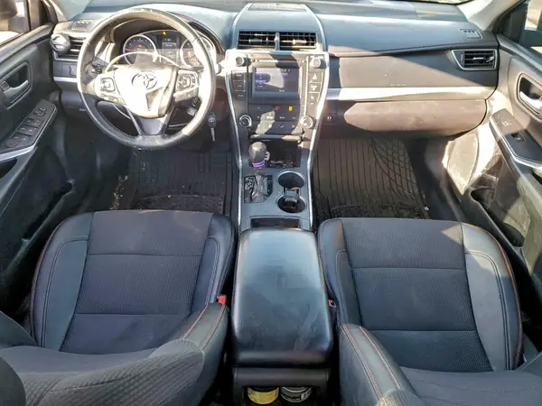 4T1BF1FK8HU352863 2017 TOYOTA CAMRY - Image 8