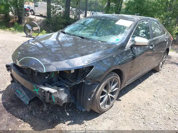 4T1BF1FK8HU360770 2017 TOYOTA CAMRY - Image 2