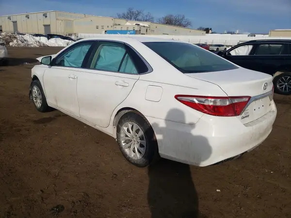 4T1BF1FK8HU361840 2017 TOYOTA CAMRY - Image 2