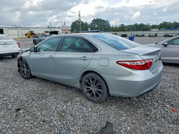 4T1BF1FK8HU364057 2017 TOYOTA CAMRY - Image 2