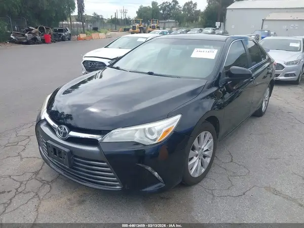 4T1BF1FK8HU365872 2017 TOYOTA CAMRY - Image 2