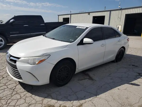 4T1BF1FK8HU370912 2017 TOYOTA CAMRY - Image 1