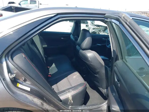 4T1BF1FK8HU371364 2017 TOYOTA CAMRY - Image 8