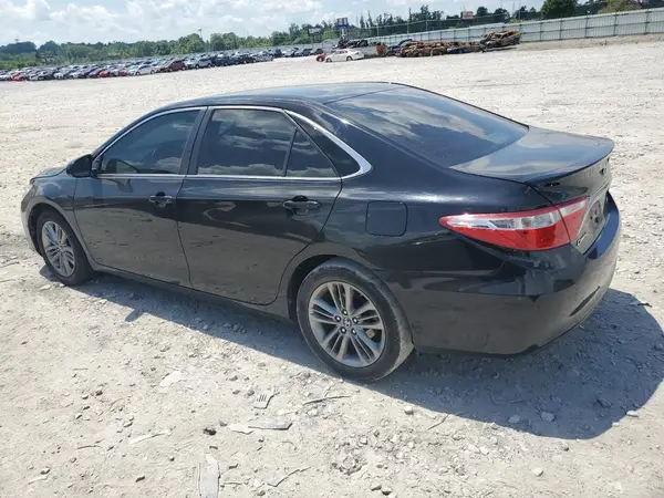 4T1BF1FK8HU372272 2017 TOYOTA CAMRY - Image 2