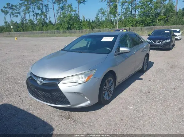 4T1BF1FK8HU373809 2017 TOYOTA CAMRY - Image 2