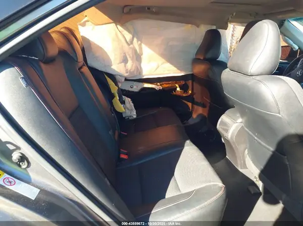 4T1BF1FK8HU374961 2017 TOYOTA CAMRY - Image 8